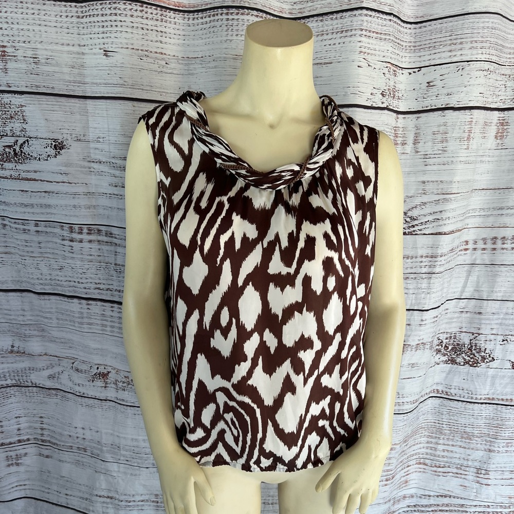 Dress barn tank top size L